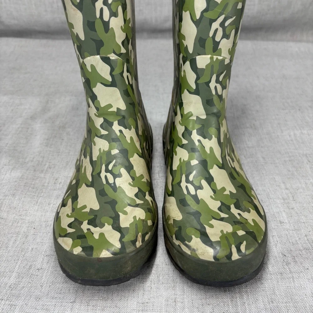 Bogs Kids Rain Boots Army Camo Green Rubber Waterproof Pull On Youth Size 4